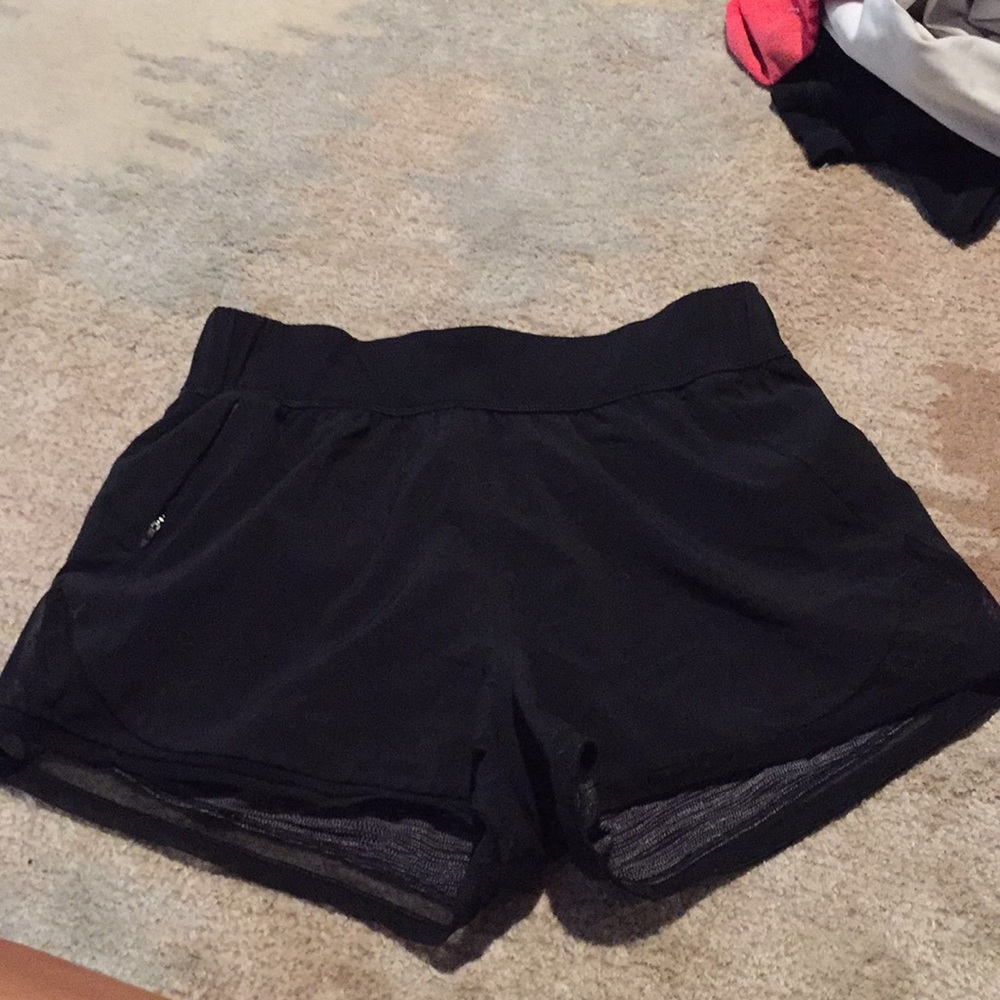 Lululemon reversible shorts